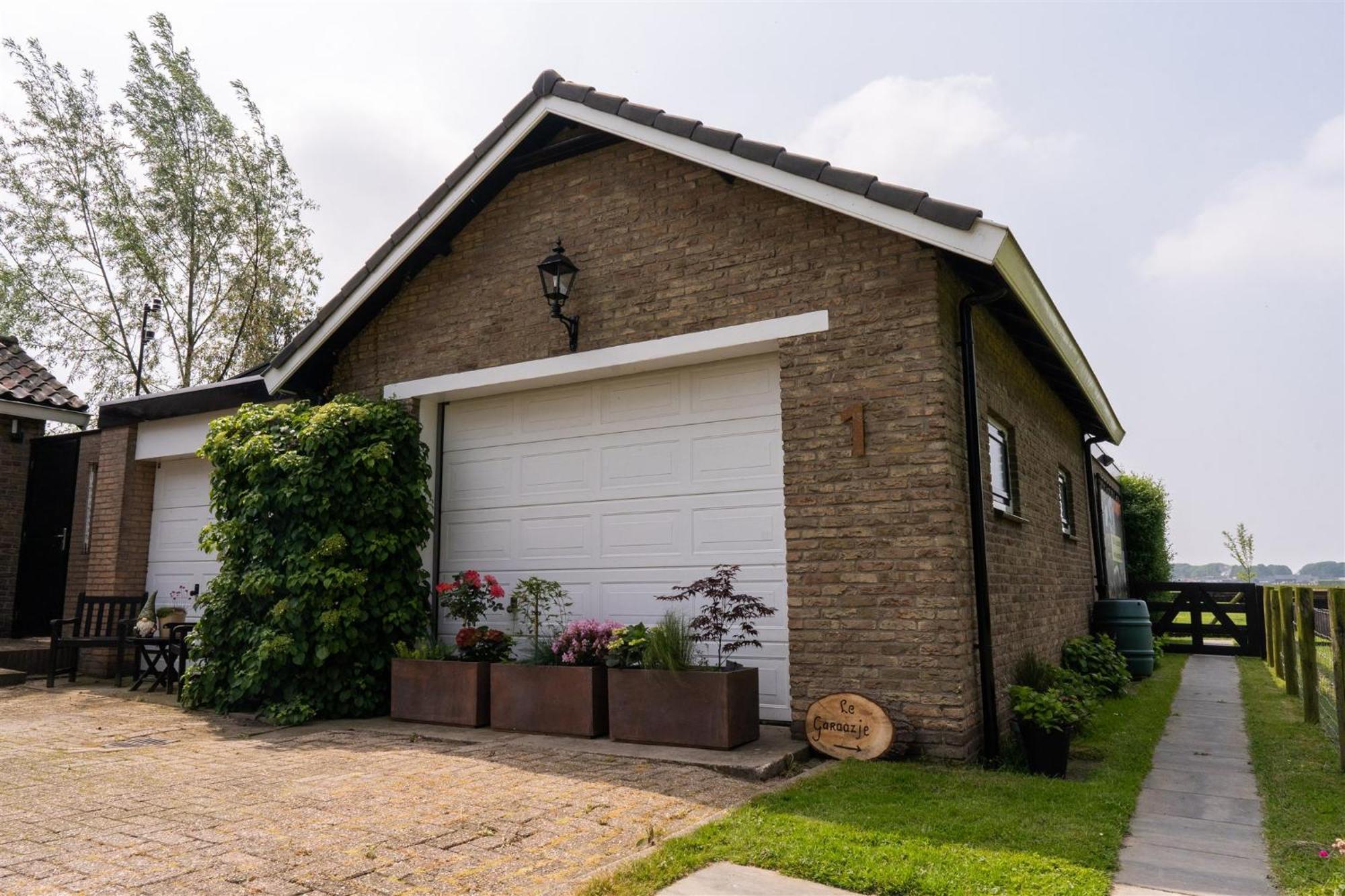 Vakantiewoning Le Garaazje 'S-Gravendeel Kültér fotó