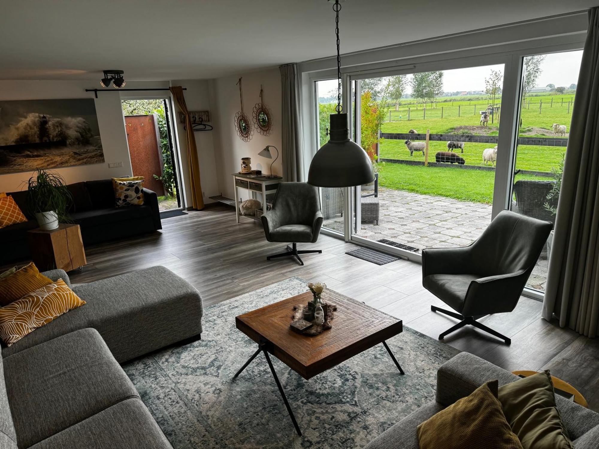 Vakantiewoning Le Garaazje 'S-Gravendeel Kültér fotó